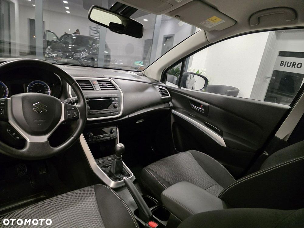 Suzuki SX4 S-Cross 1.6 XLED - 16