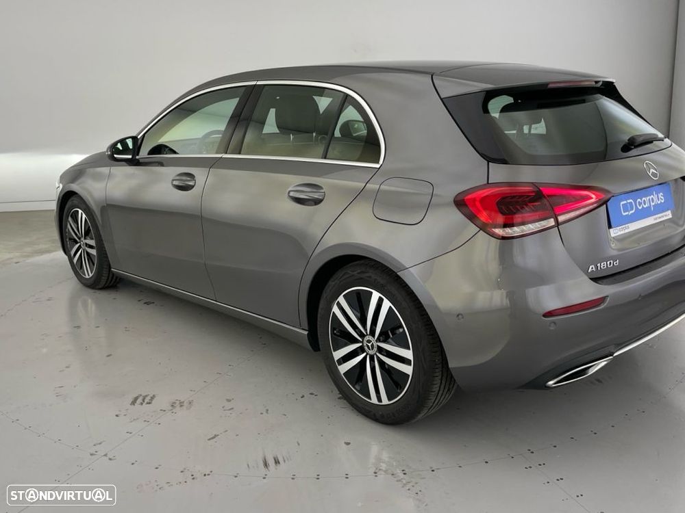 Mercedes-Benz A 180 d - 24