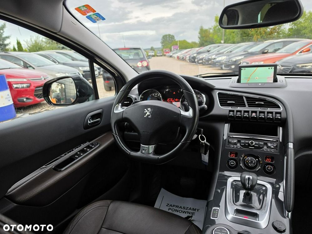 Peugeot 3008 Hybrid4 - 35