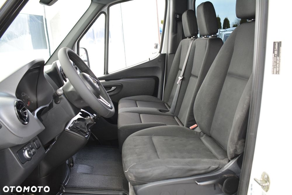 Mercedes-Benz Sprinter 316 CDI BRYGADÓWKA 907 - 22