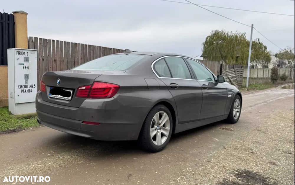 BMW Seria 5 520d Efficient Dynamics Edition - 6