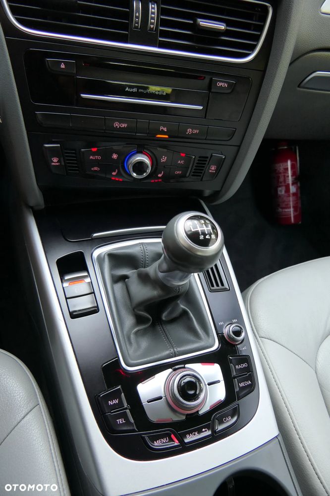 Audi A4 Avant 2.0 TDI ultra - 26