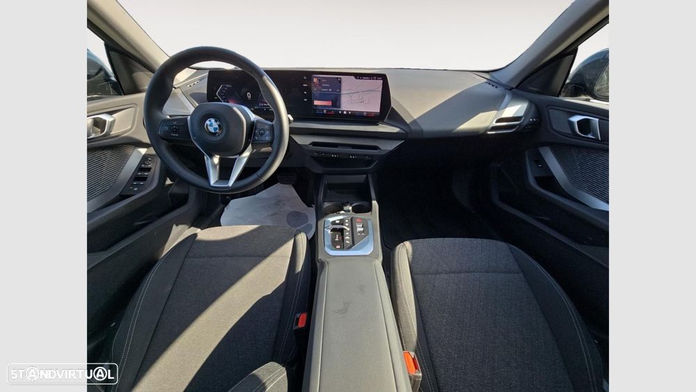 BMW 216 Gran Coupé - 11