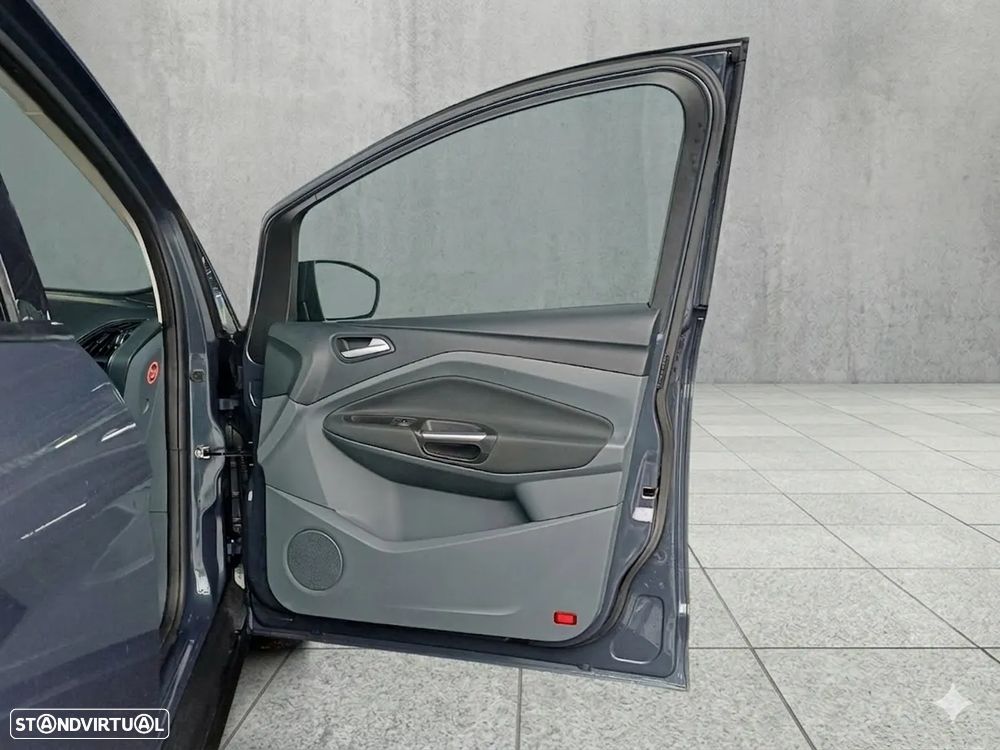 Ford C-Max 1.6 TDCi S&S Titanium - 30