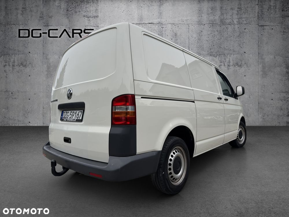 Volkswagen Transporter - 4