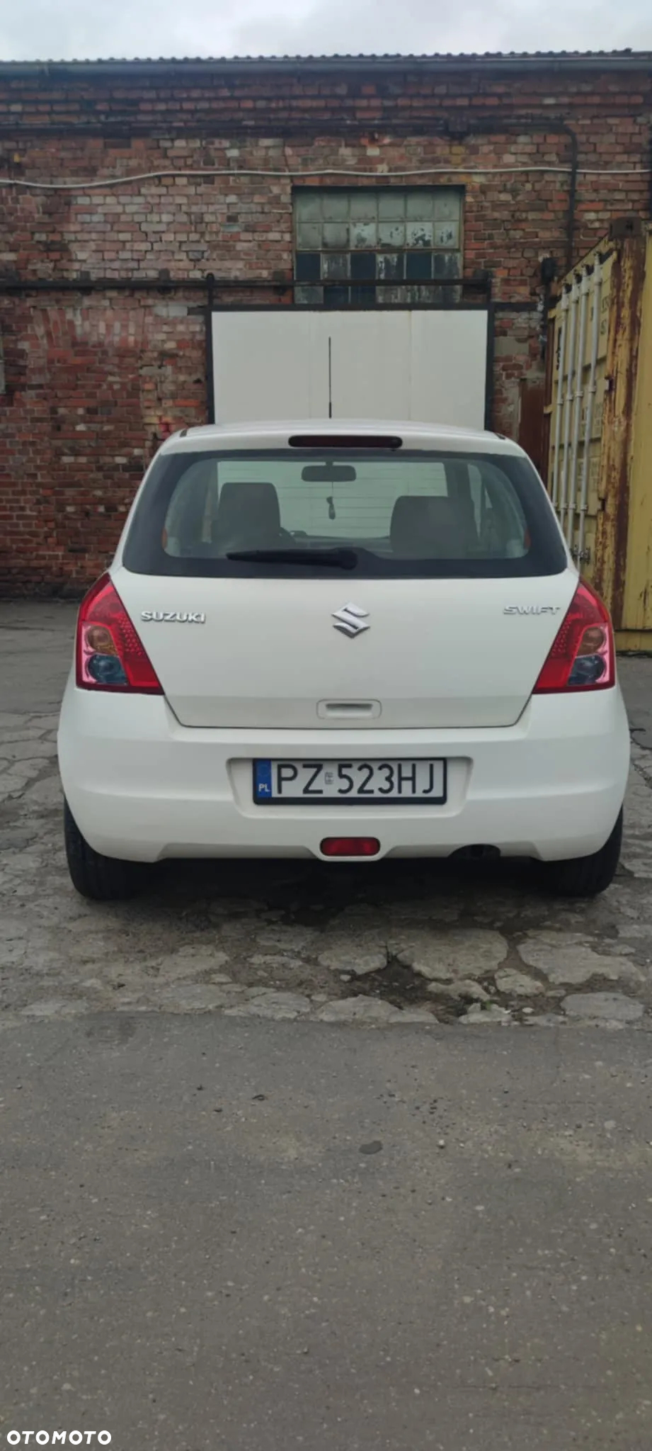 Suzuki Swift - 6