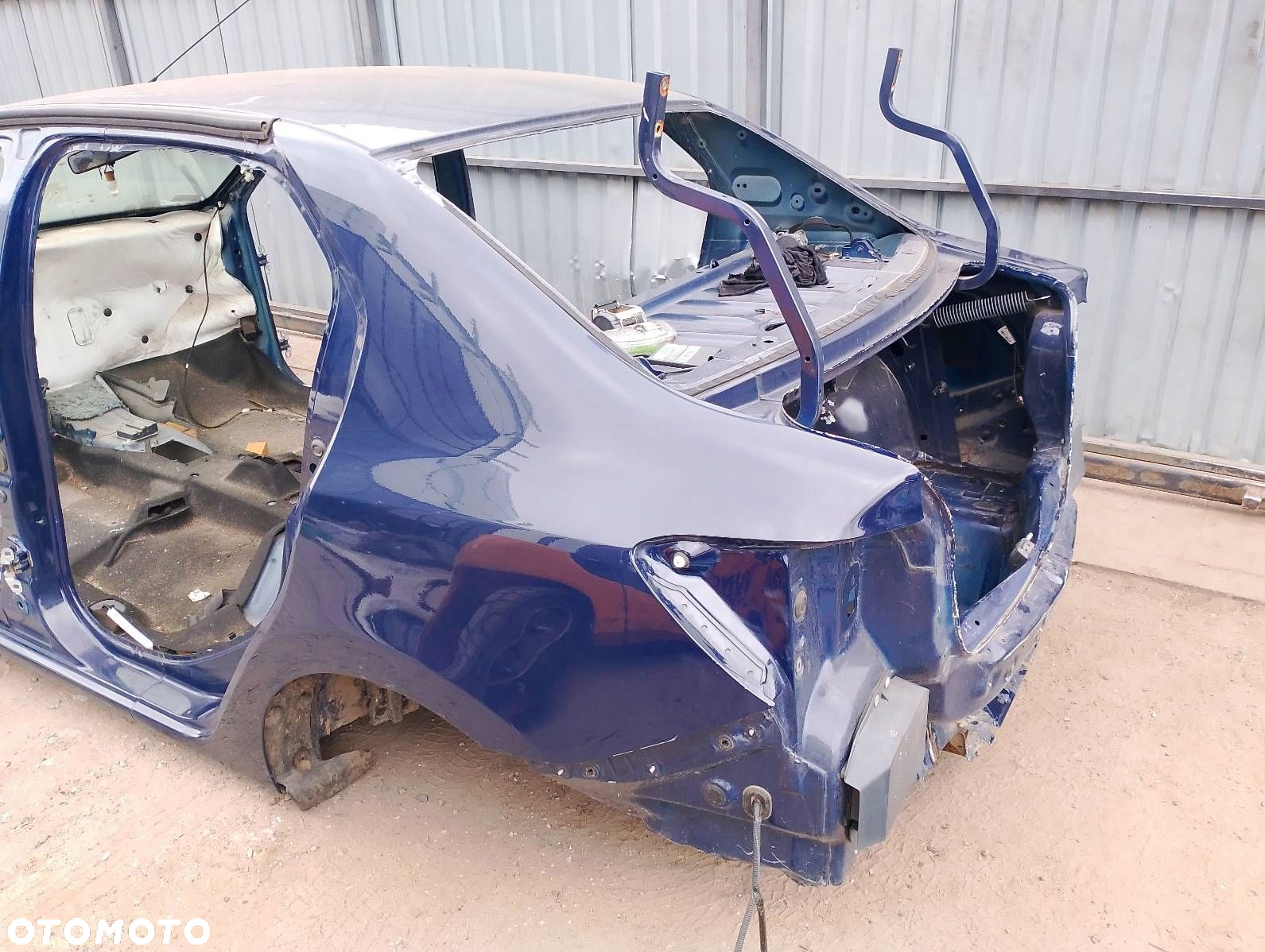 ĆWIARTKA BŁOTNIK LEWY TYŁ  DACIA LOGAN II - 2