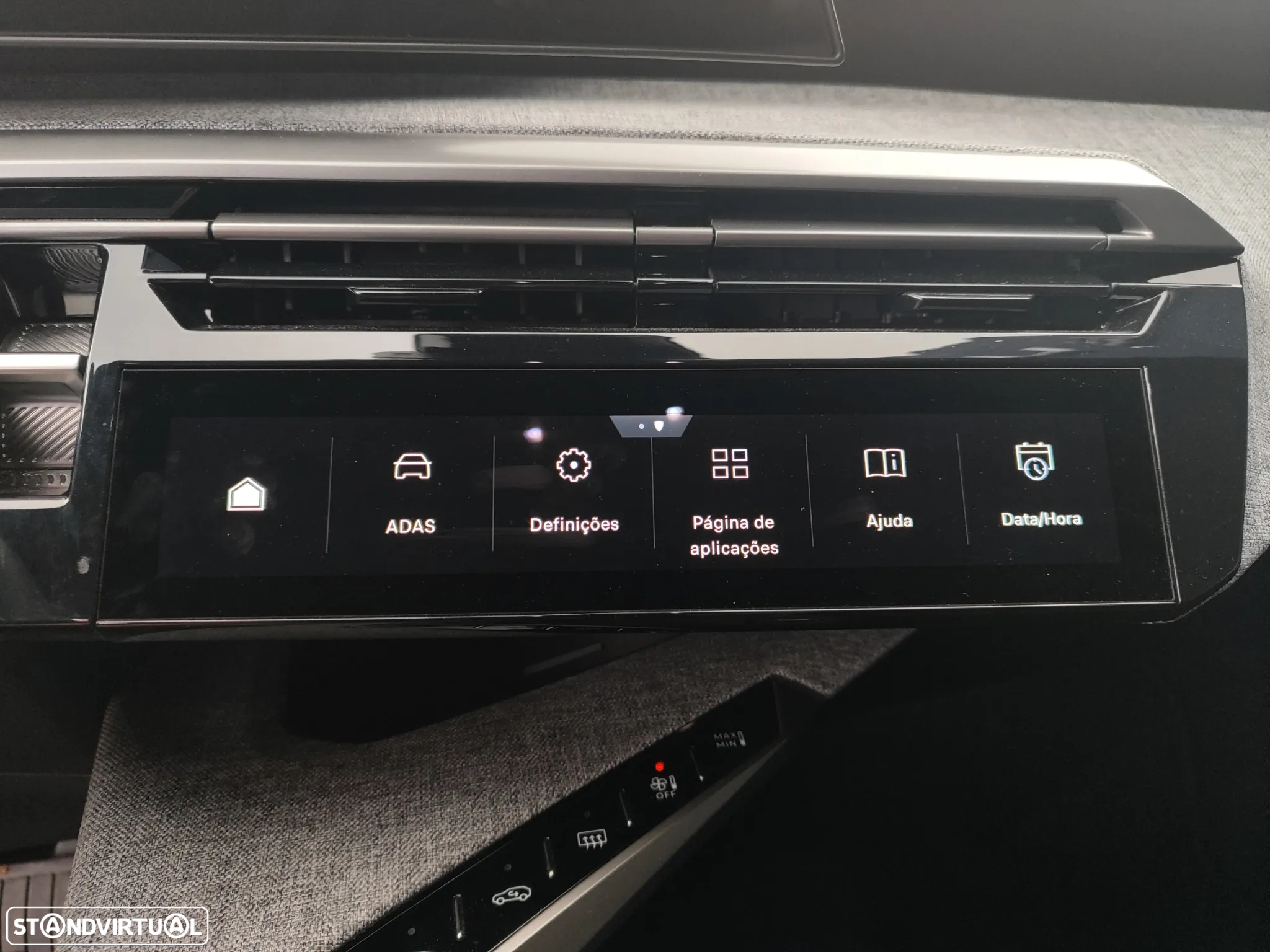 Peugeot 3008 1.2 Hybrid Allure e-DCS6 - 25