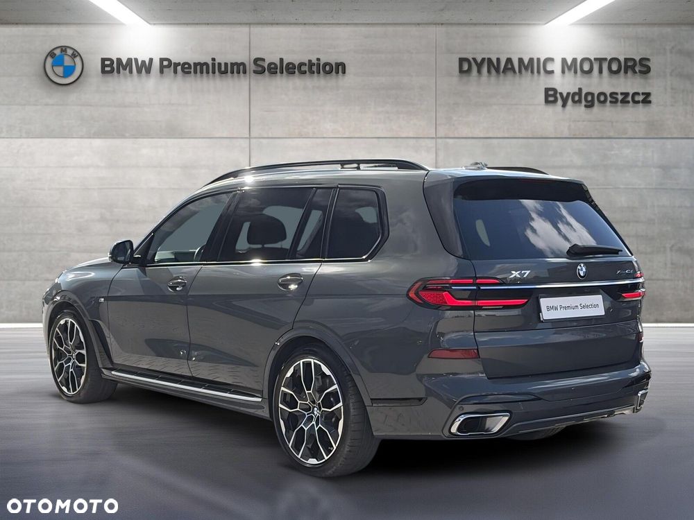BMW X7 2025 photo 4