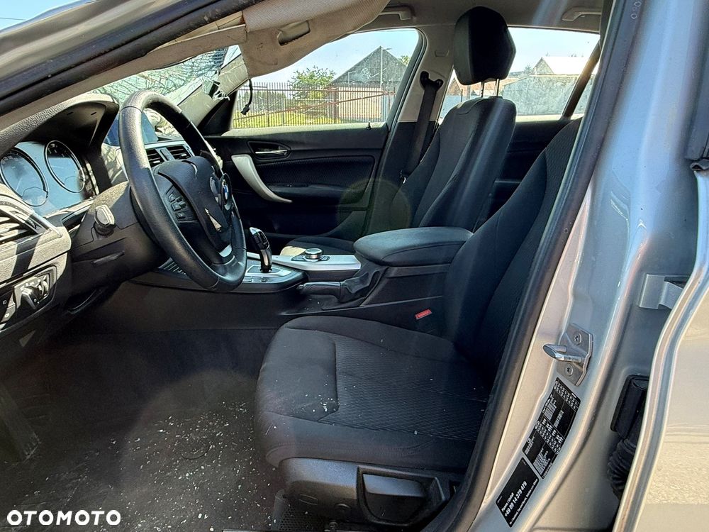 BMW Seria 1 118i GPF Sport Line - 10