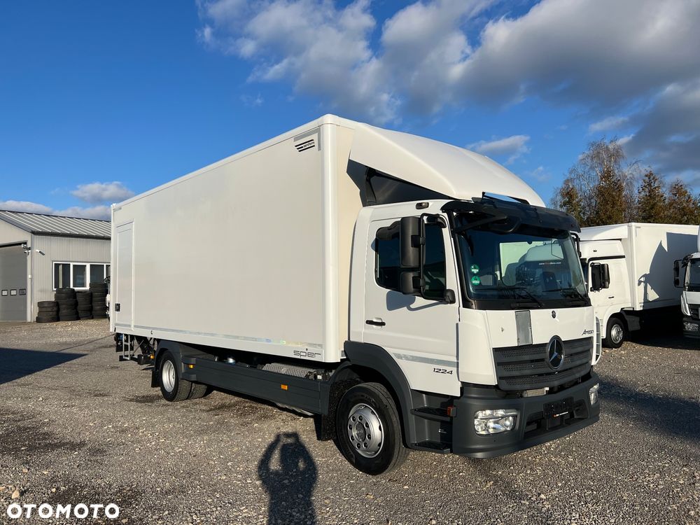 Mercedes-Benz ATEGO - 1