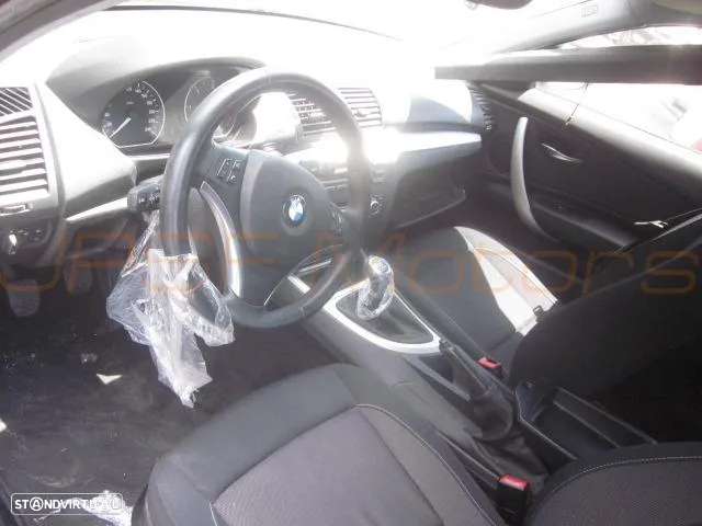 BMW 116 (E87) 2.0D de 2011 Para Peças - 5