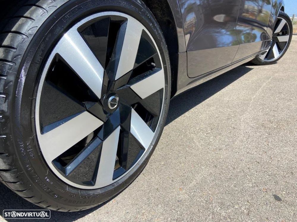 Volvo V60 2.0 T6 AWD TE Plus Dark - 6