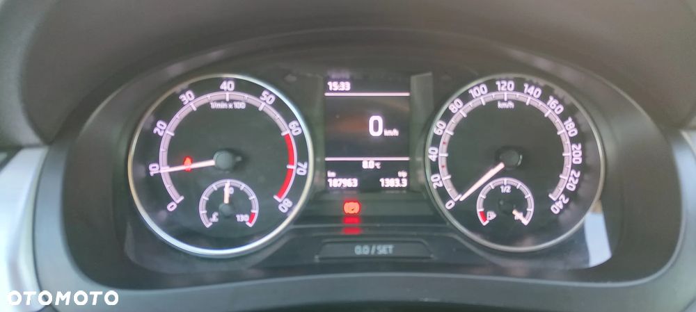 Skoda RAPID 1.0 TSI Ambition - 11
