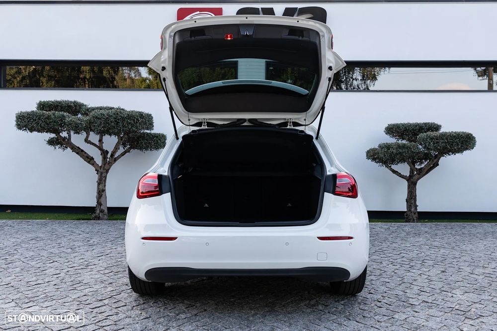 Mercedes-Benz A 160 Style - 9