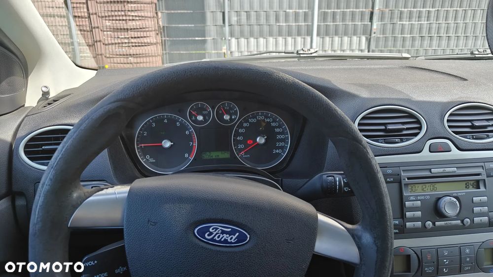 Ford Focus - 16