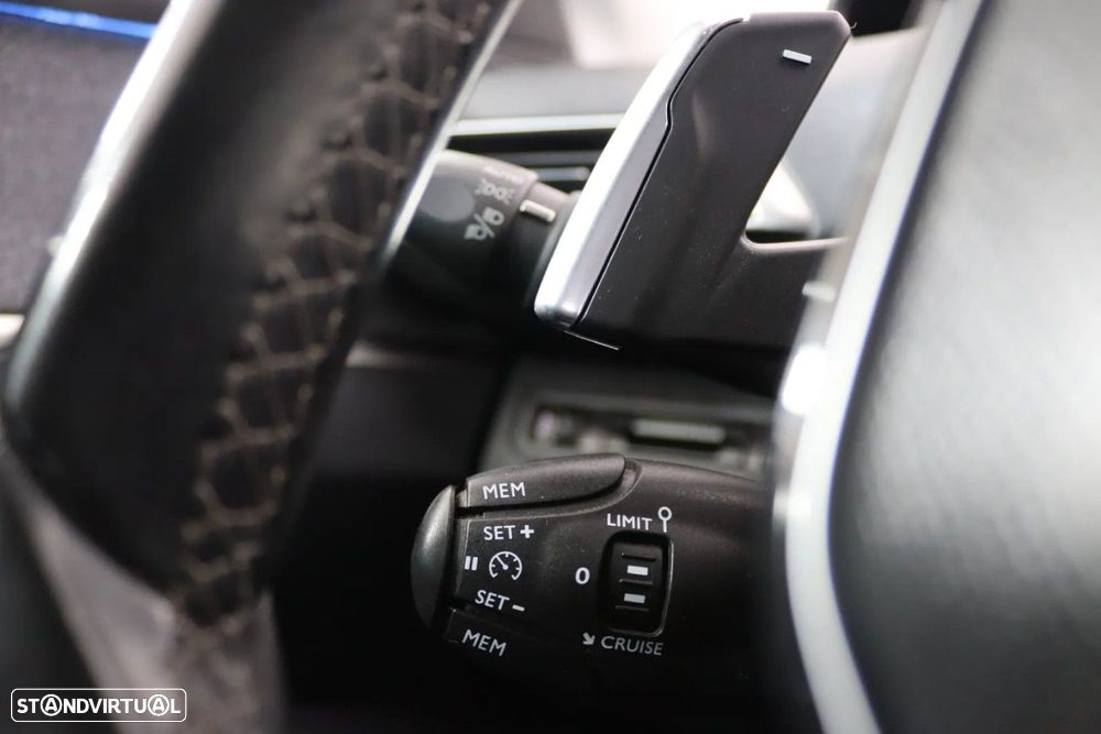 Peugeot 3008 1.2 PureTech GT Line EAT8 - 12