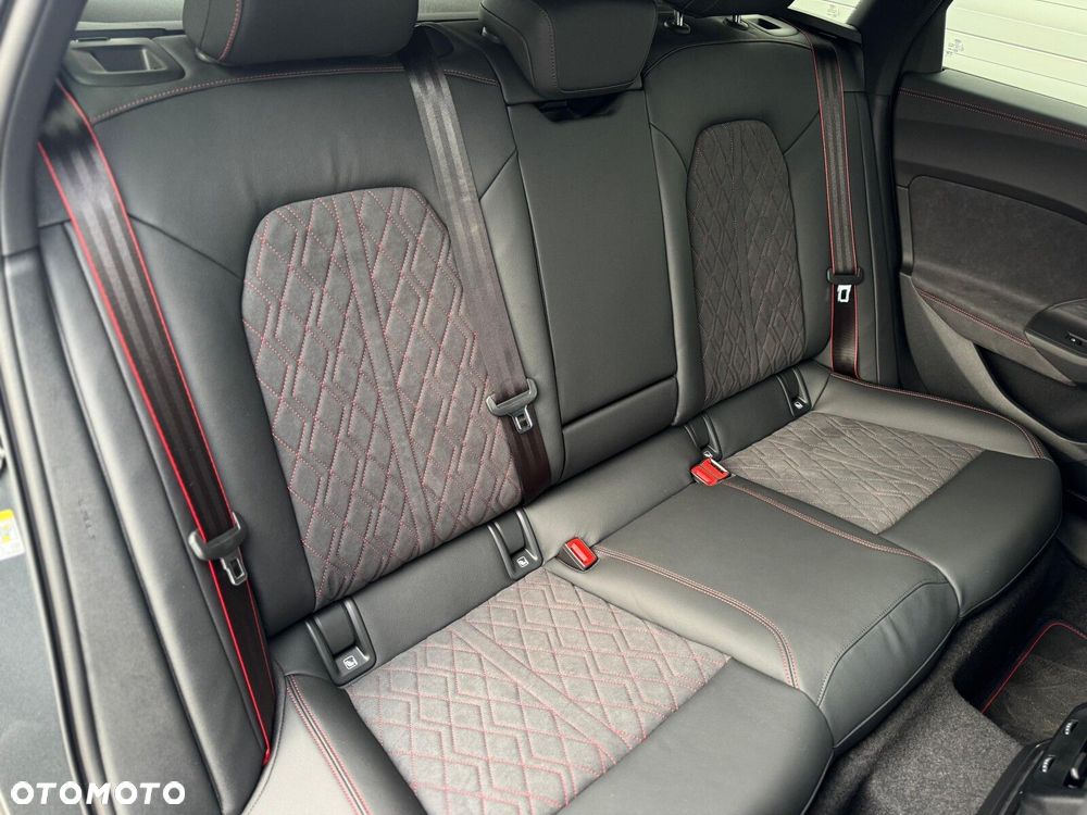 Audi A5 Avant TDI mHEV Quattro S tronic - 26