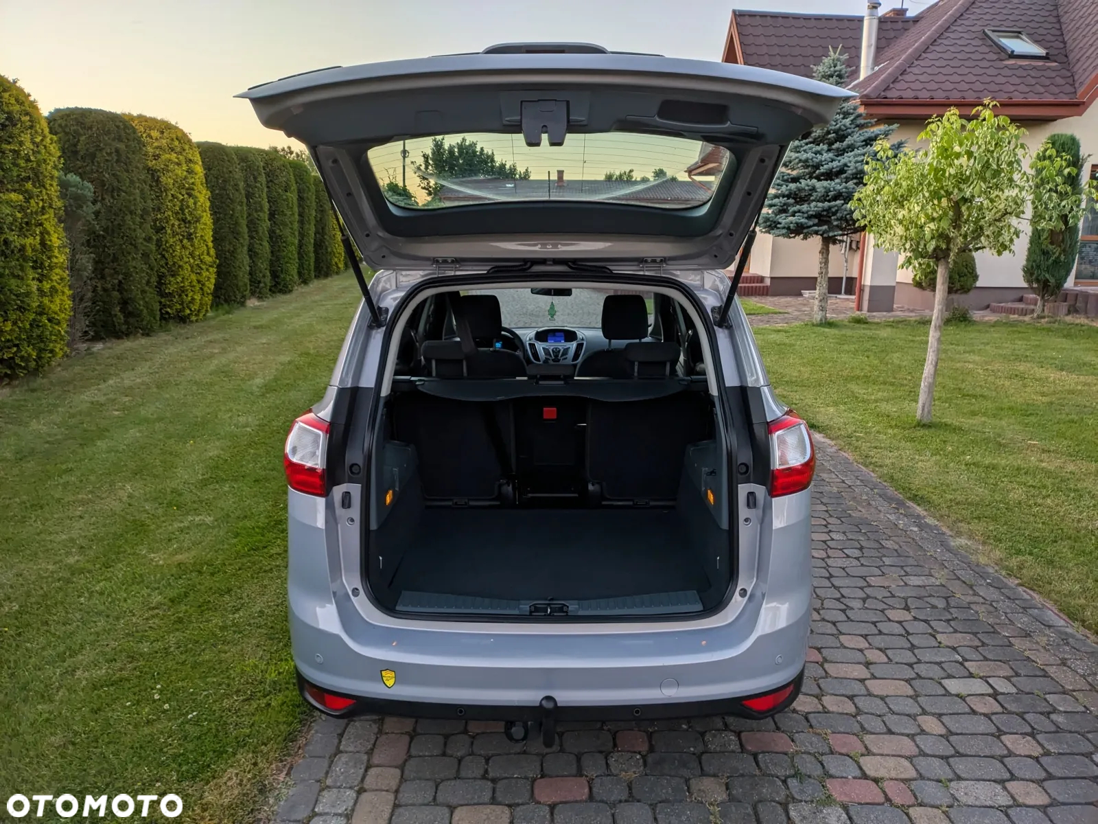 Ford C-MAX 1.6 TDCi Edition - 16