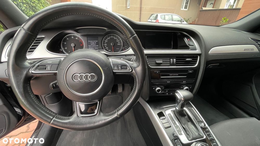 Audi A4 - 8