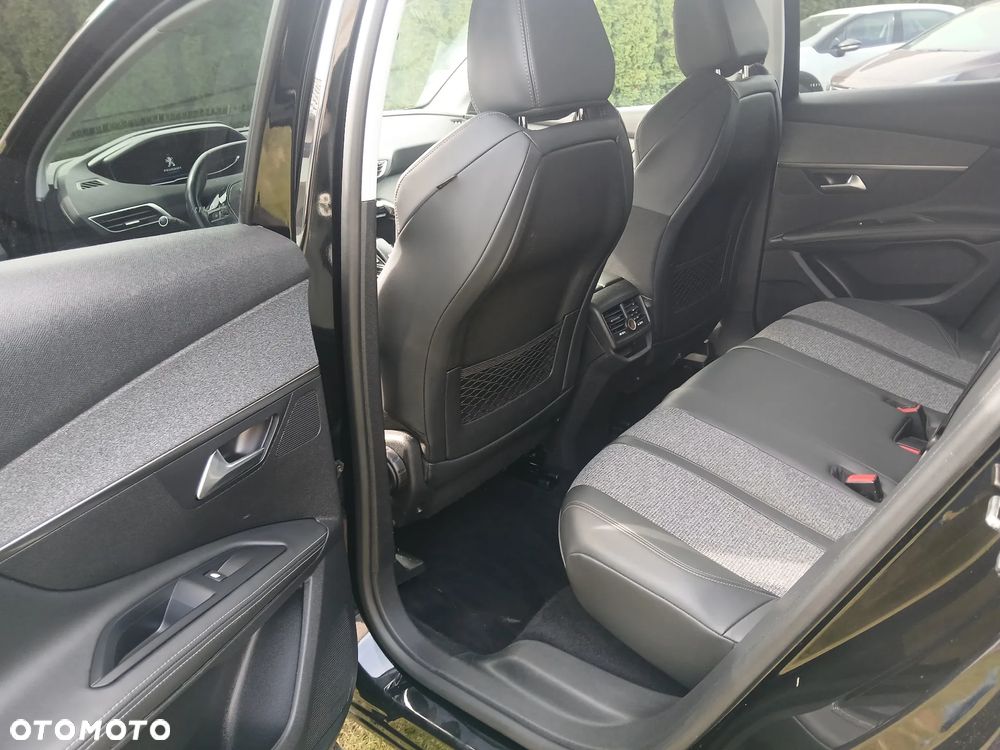 Peugeot 3008 BlueHDi 130 Stop & Start EAT8 Active Business-Paket - 6