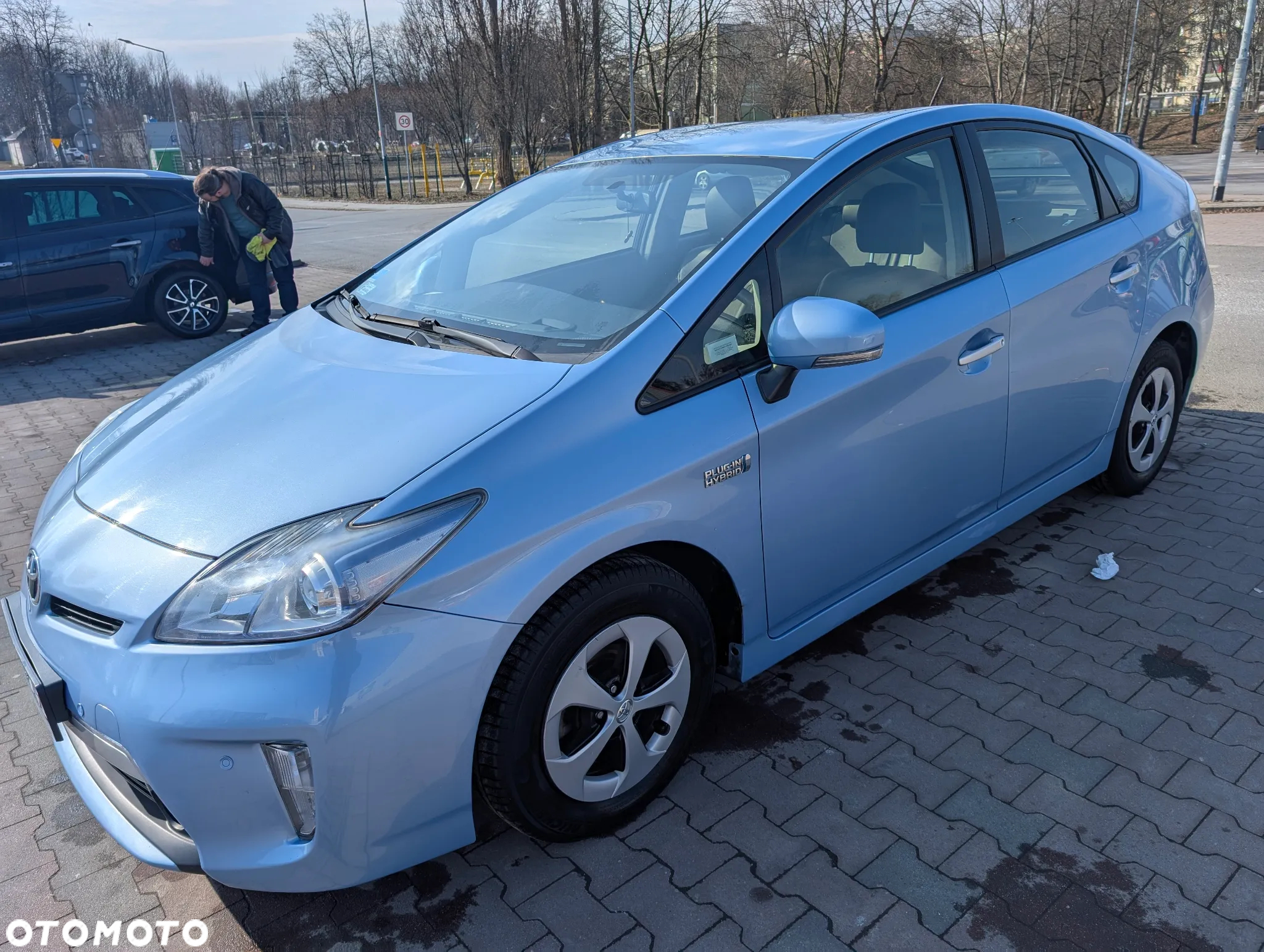 Toyota Prius Plug-in 1.8 HSD Prestige - 3
