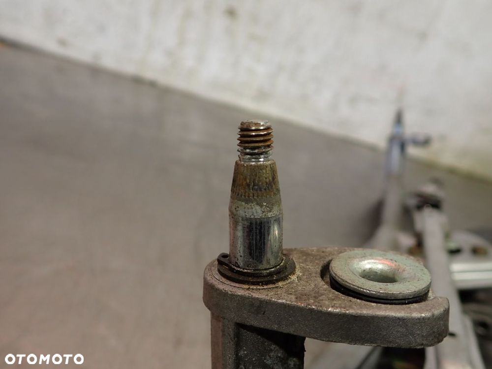 MECHANIZM WYCIERACZEK PRZÓD VOLKSWAGEN BORA - 4