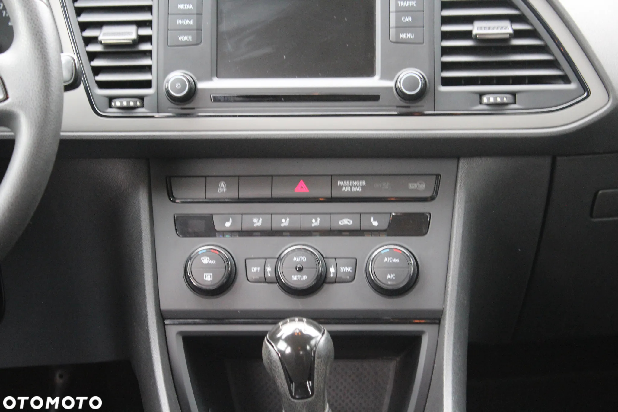 Seat Leon 1.6 TDI ECOMOTIVE Style - 26