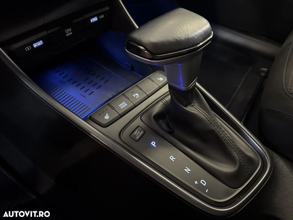 Hyundai i20 - 17