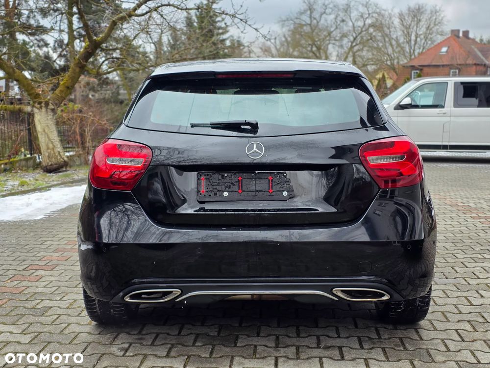 Mercedes-Benz Klasa A 220 d 4Matic 7G-DCT AMG Line - 7