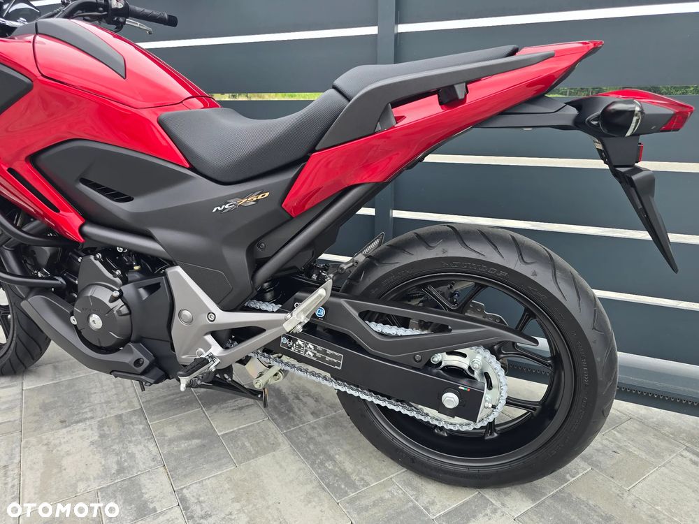 Honda NC - 19