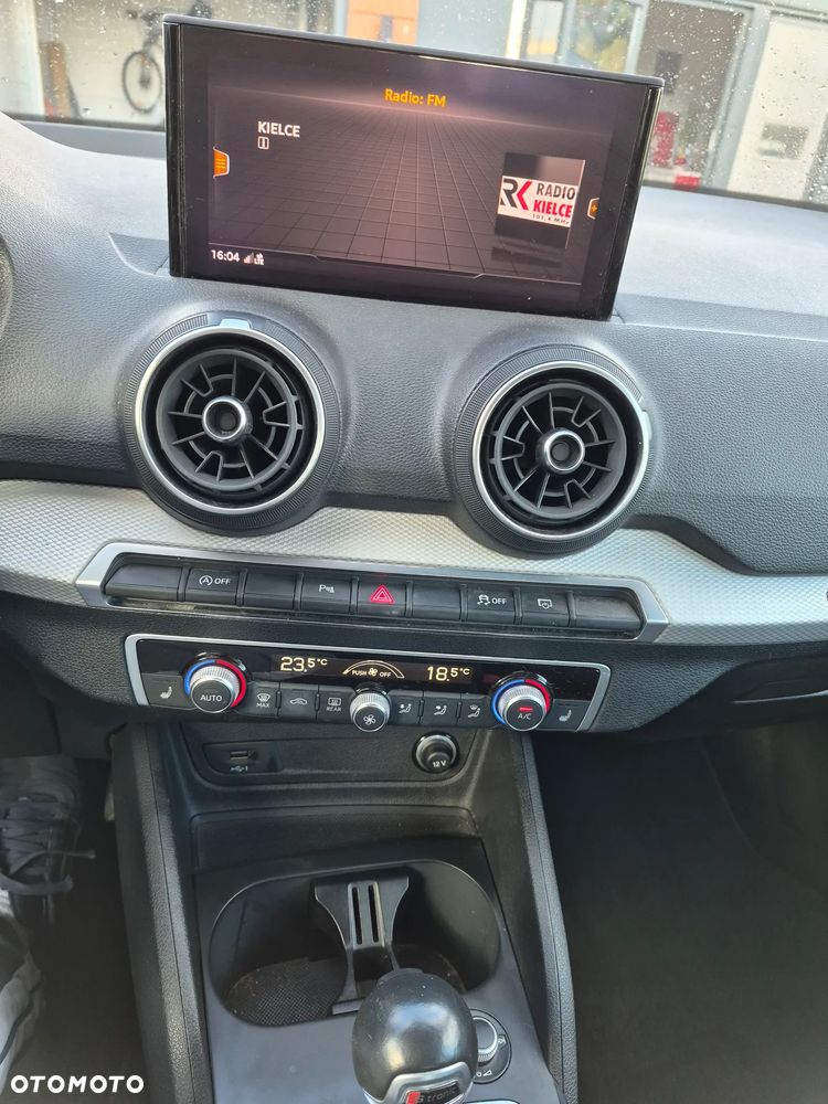 Audi Q2 35 TDI S tronic - 8