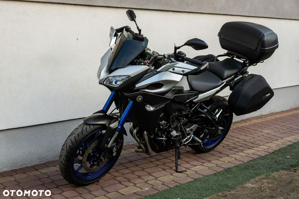 Yamaha MT - 9