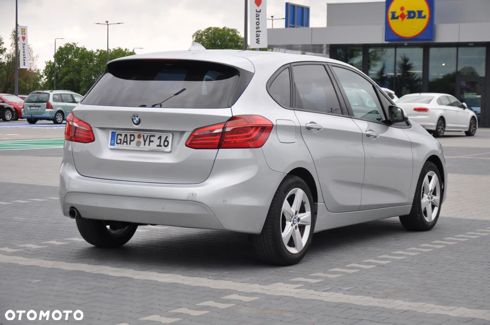 BMW Seria 2 218d Advantage - 10