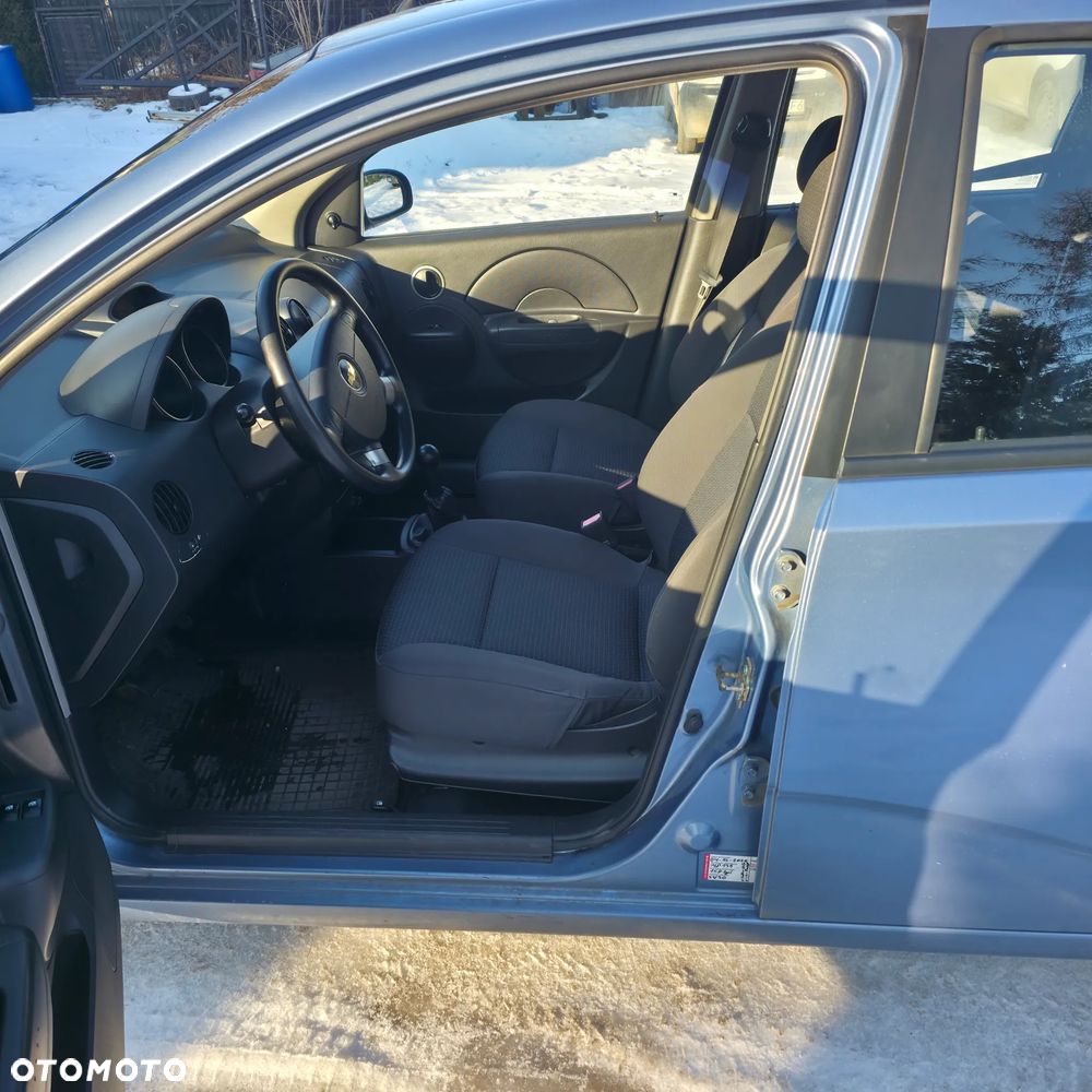 Chevrolet Aveo 1.2 Plus - 6