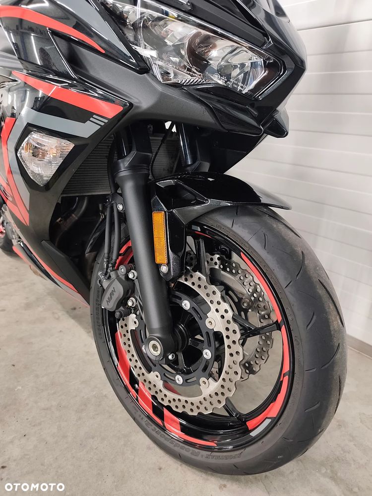 Kawasaki Ninja - 13