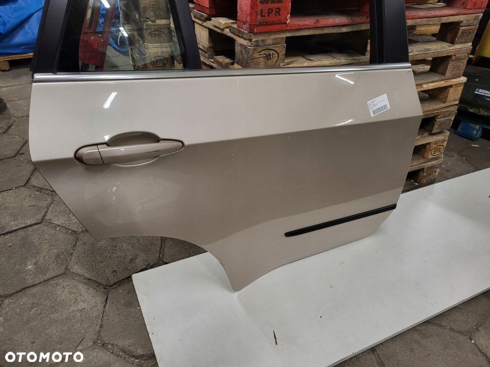 BMW X5 E70 LIFT DRZWI PRAWY TYŁ KOMPLETNE KOL.A92 - 2