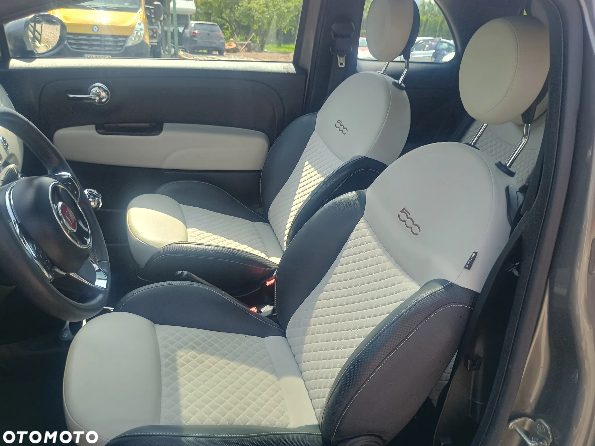 Fiat 500 1.0 Hybrid Lounge - 24