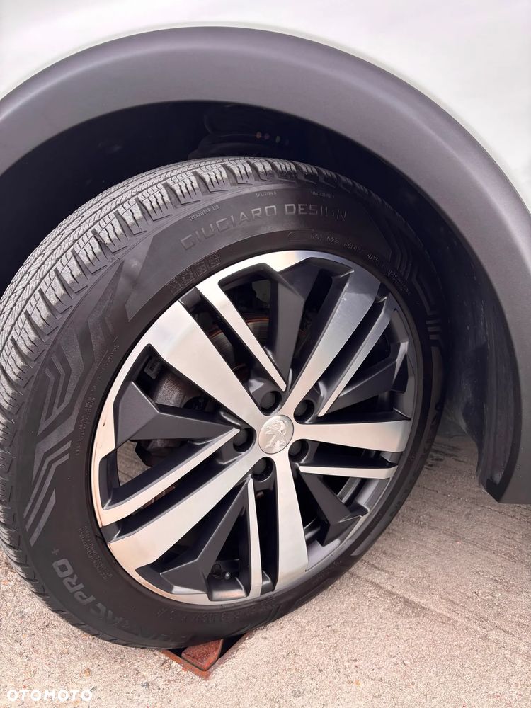 Peugeot 5008 2.0 BlueHDi GT S&S EAT8 - 11