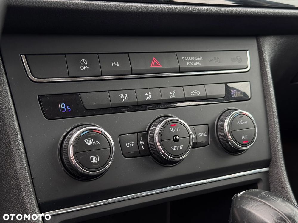 Seat Leon 2.0 TDI Style S&S DSG - 27