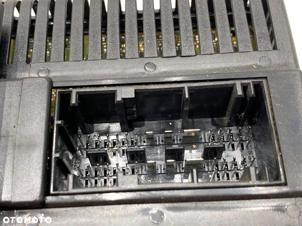 WŁĄCZNIK ŚWIATEŁ - 99.00 PLN - BMW 3 (E46) 1997 - 2005 316 i 85 kW [115 KM] benzyna 2002 - 2005 - 4