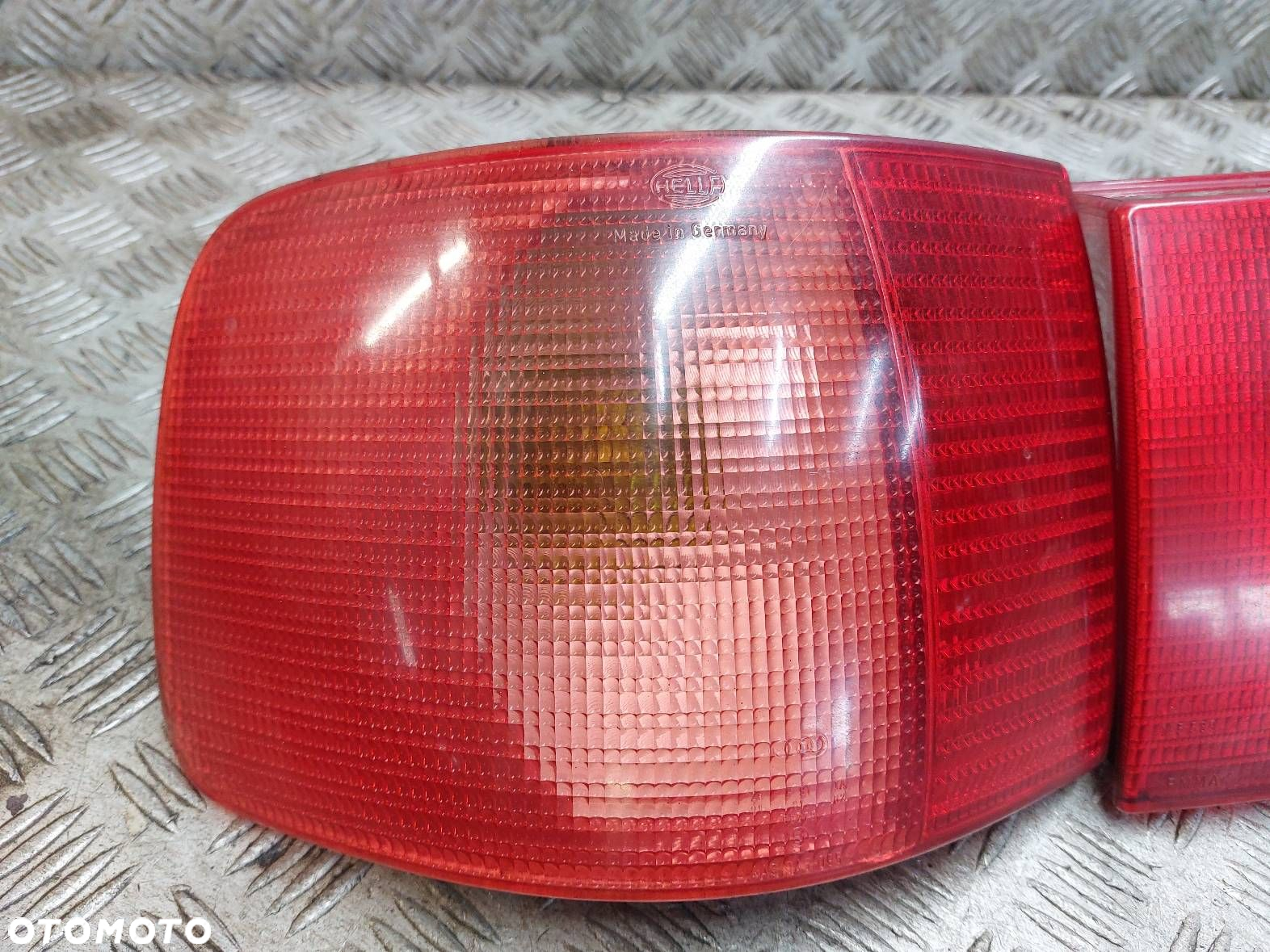 LAMPY LEWY + PRAWY TYŁ KOMPLET AUDI A6 C4 KOMBI - 2