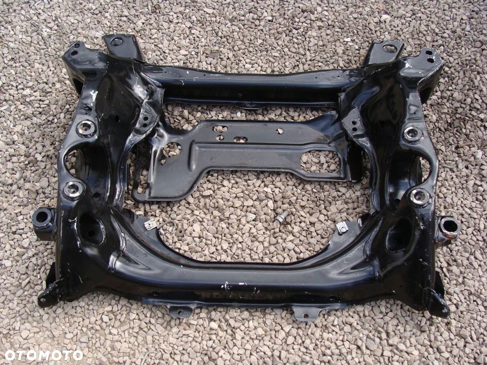 sanki belka zawieszenia przedniego mercedes e-klasa w212 4matic a2126280457 - 1