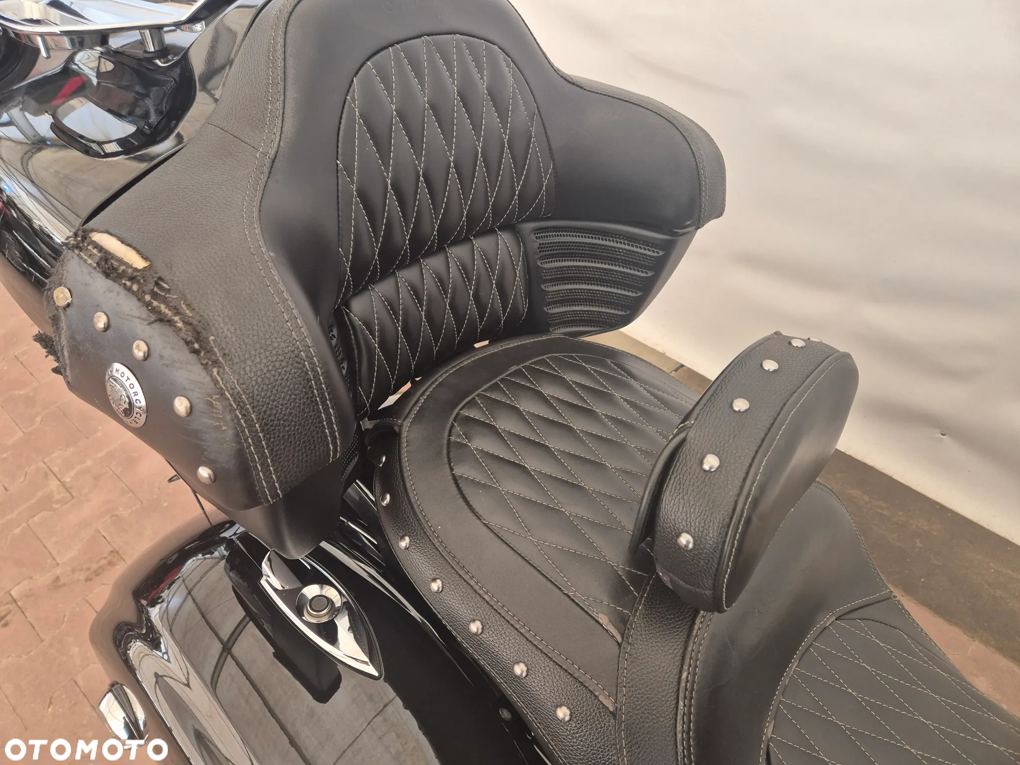 Indian Roadmaster - 20