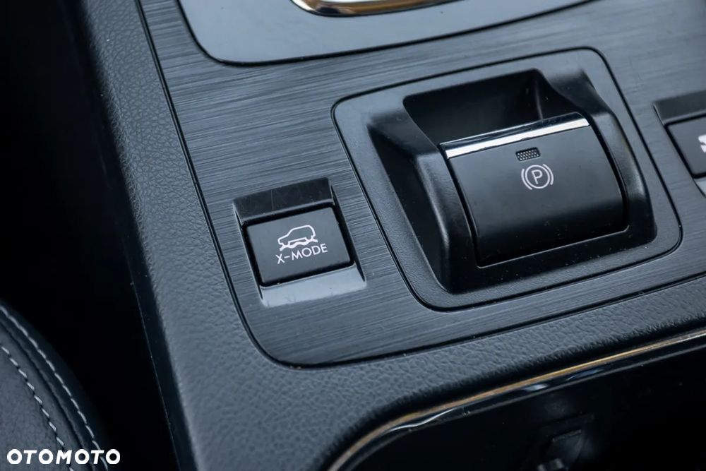 Subaru Outback 2.0 D Comfort AT - 38