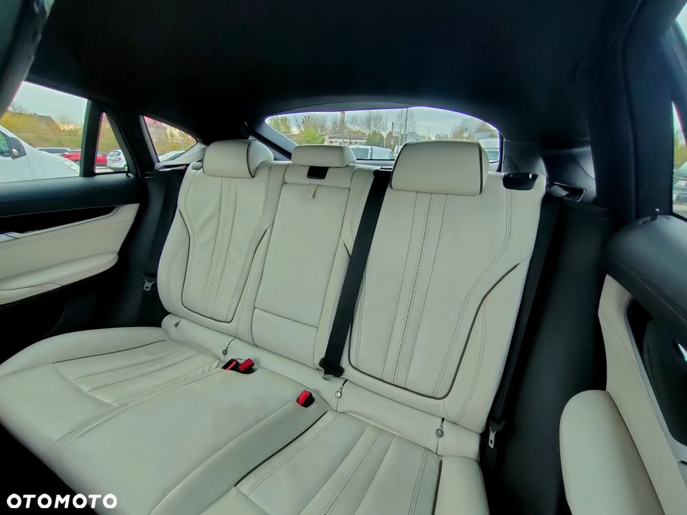 BMW X6 xDrive40d M Sport - 19