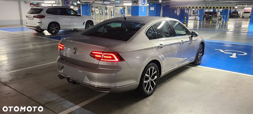 Volkswagen Passat 2.0 TDI BMT Highline - 7