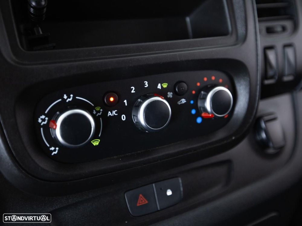 Renault Trafic 2.0 DCI 145 T29 L2H1 c/iva - 14