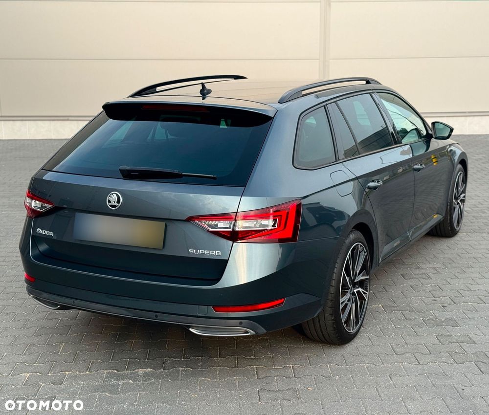 Skoda Superb 2.0 TDI DSG Sportline - 11