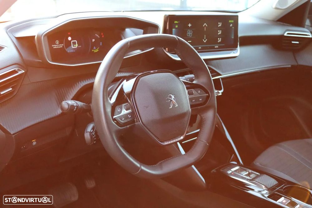 Peugeot e-2008 50 kWh Allure Pack - 18
